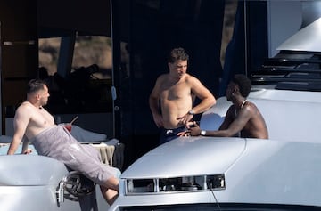 Vinicius Junior đang tận hưởng vài ngày nghỉ trên đảo Ibiza.