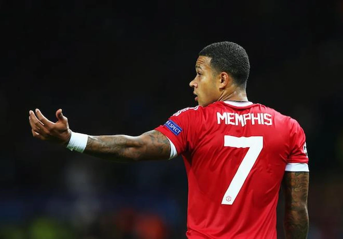 M.U quan tâm Memphis Depay?