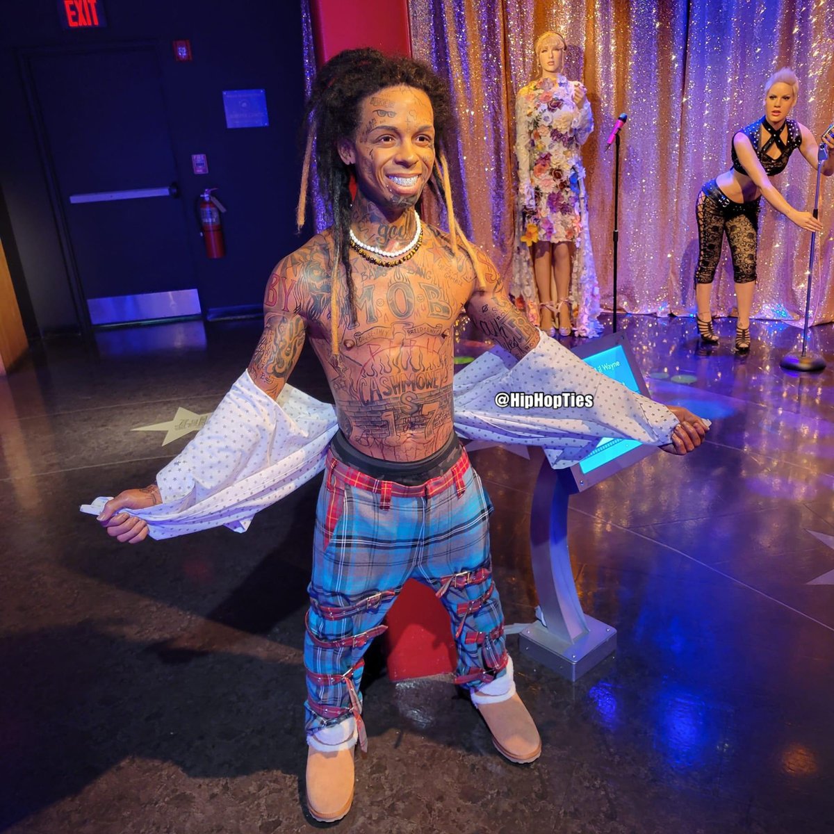 Hip Hop Ties on X: "Lil Wayne's wax figure at the Hollywood Wax Museum is  currently going viral  https://t.co/oJHneVzzYb" / X