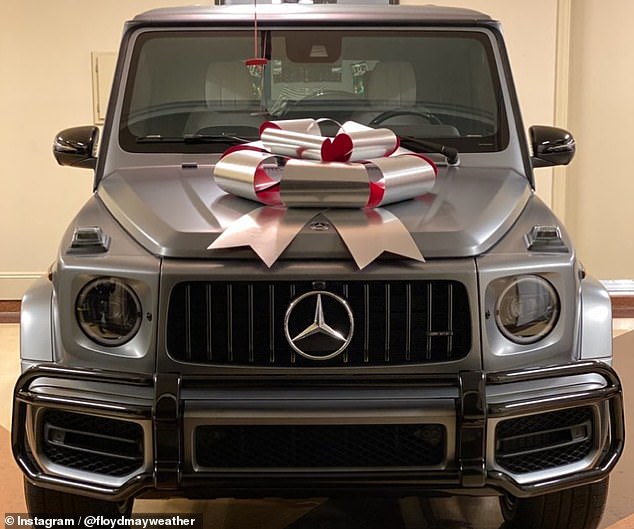 Mayweather's 19-year-old daughter Lyanna posted a photo of the car on her Instagram story