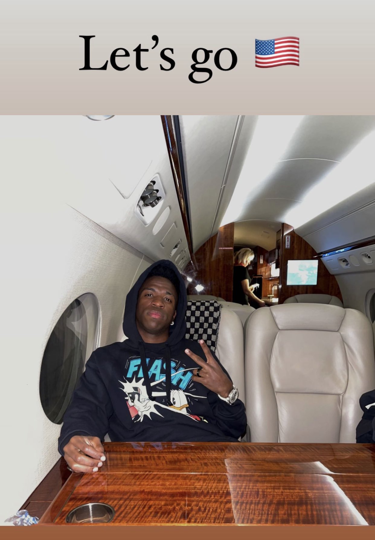 Vinicius Jr FR on X: " Des vacances bien mérités pour notre crack  #Vinicius !   A well-deserved holiday for our #Vinicius  crack !   Madrid | USA  — #holidays #MerryChristmas  #NewYear2022 https://t.co/VVZeQN2w25" / X