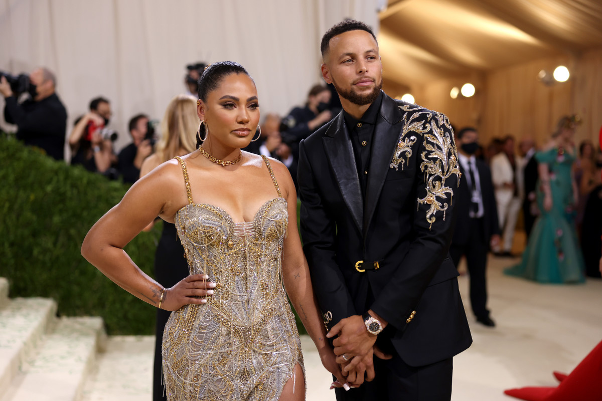 Steph Curry's Wife Ayesha Curry: How They Met, Married, Kids - Parade