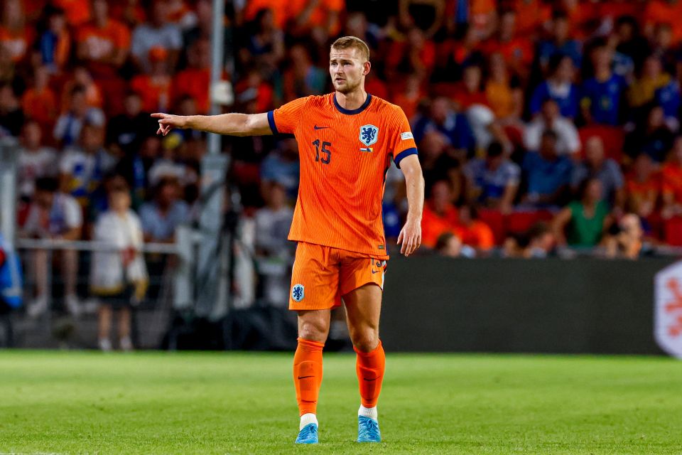 Matthijs de Ligt endured a difficult evening as the Netherlands began their Nations League campaign