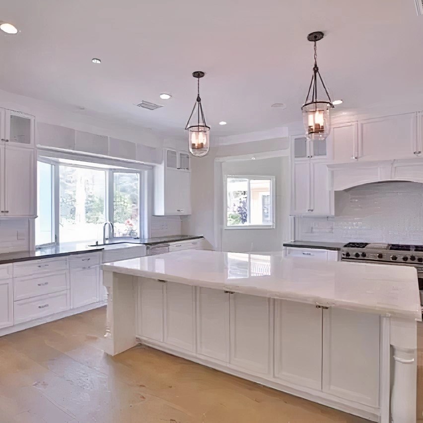 Kitchen in Kevin Hart's California Home