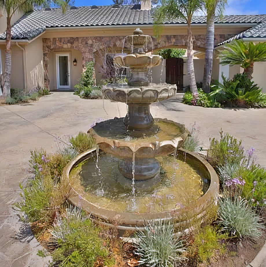 Fountain in Kevin Hart's California Home