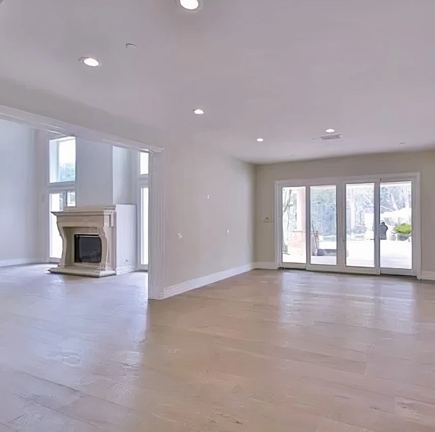 Living Room in Kevin Hart's California Home