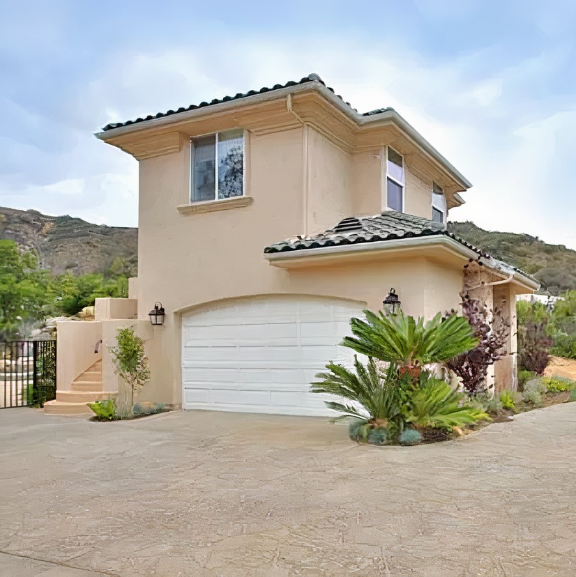 Garage in Kevin Hart's California Home