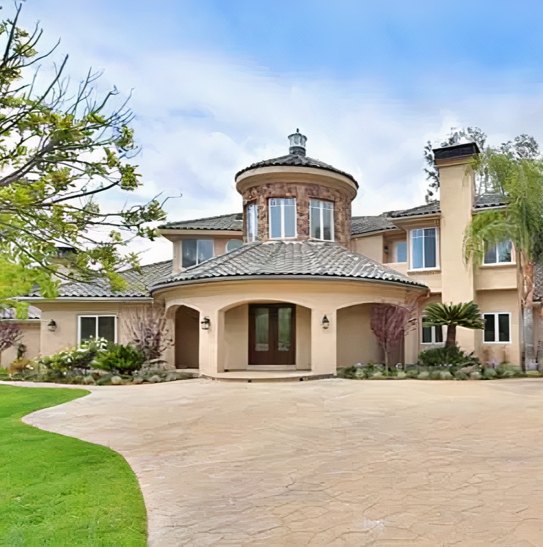 Driveway in Kevin Hart's California Home