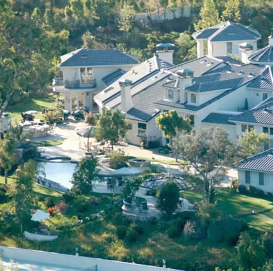 Aerial View of Kevin Hart's California Home