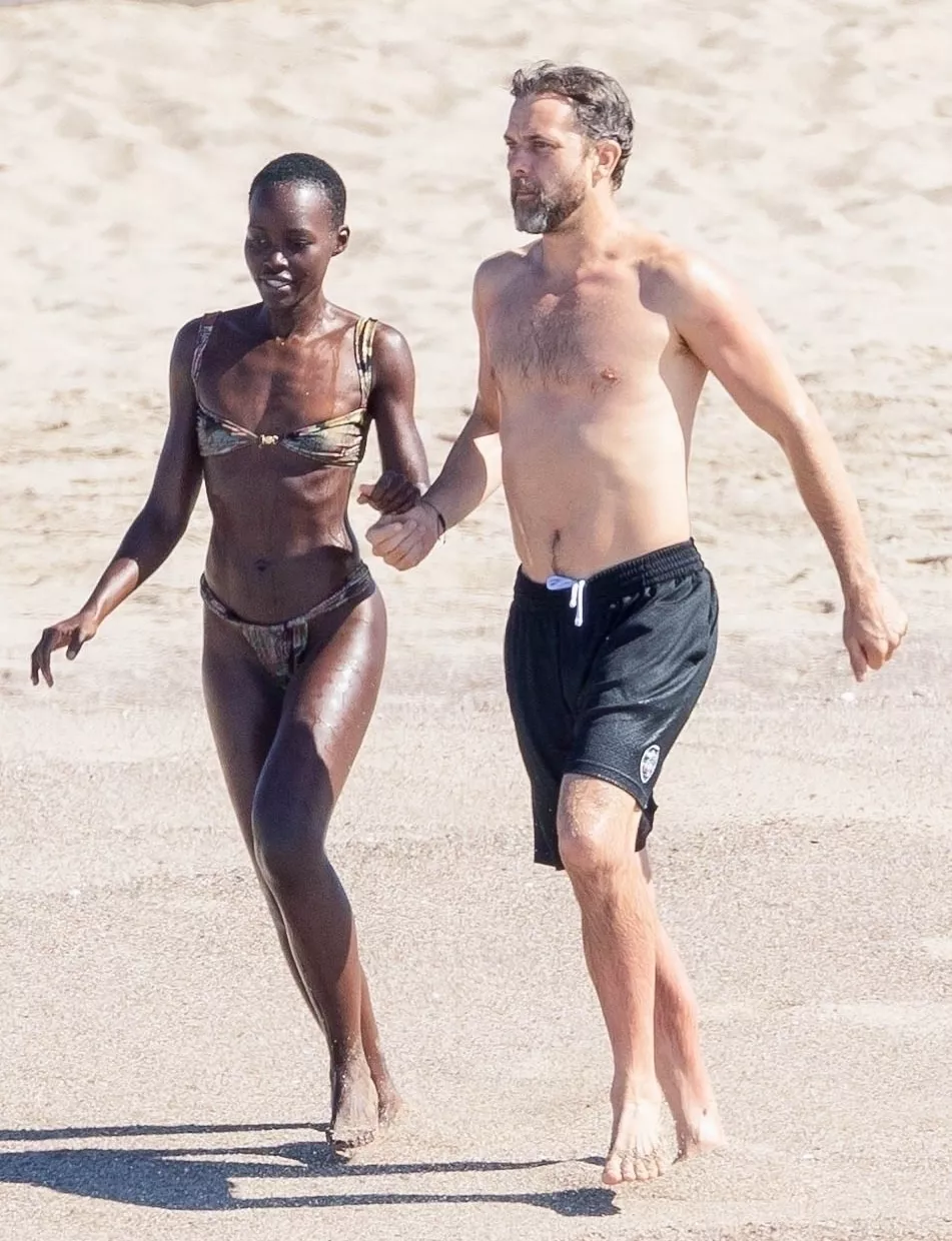 Lupita Nyong'o and Joshua Jackson bask in the Mexican sun, marking Lupita's birthday with moments of passionate affection as they enjoy a romantic retreat in Puerto 