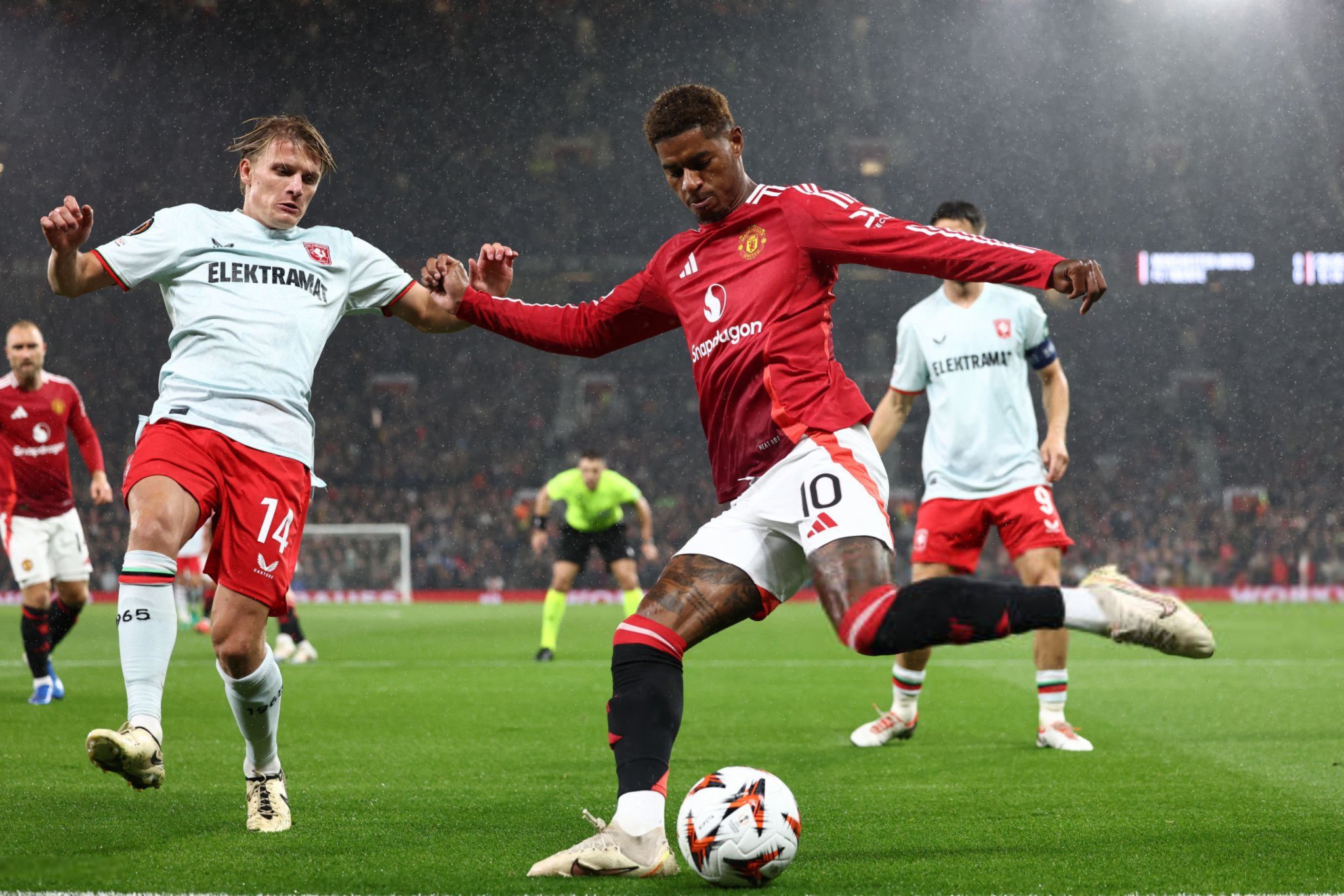 Statman Dave on X: "Marcus Rashford's first half vs. FC Twente by numbers:  100% duels won 36 total touches 7 touches in the opposition's box 4  attempted take-ons 4 successful take-ons 3