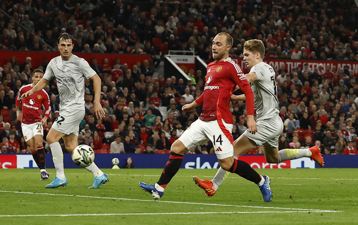 Kết quả Europa League hôm nay 26/9: MU gây thất vọng lớn